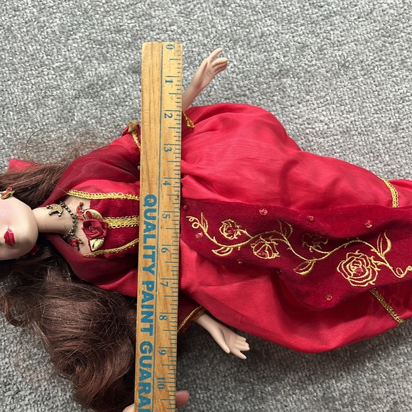 Disney Princess Belle Red Dress Gown Porcelain Doll Beauty The Beast Collectible - Picture 16 of 16